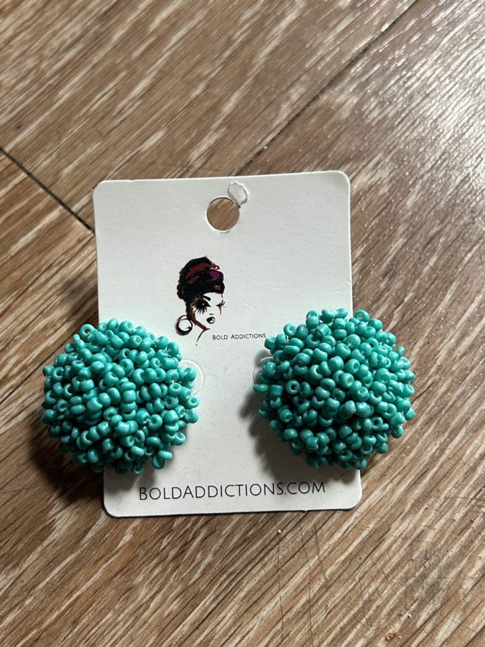 Addiction Turquoise Beaded Cluster Stud Earrings